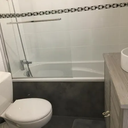 アパート 24m² Au Centre D'arcachon, Proche Gare Et Plage, Balcon Sud - Fr-1-374-104 アルカション