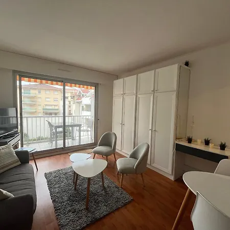 24m² Au Centre D'arcachon, Proche Gare Et Plage, Balcon Sud - Fr-1-374-104