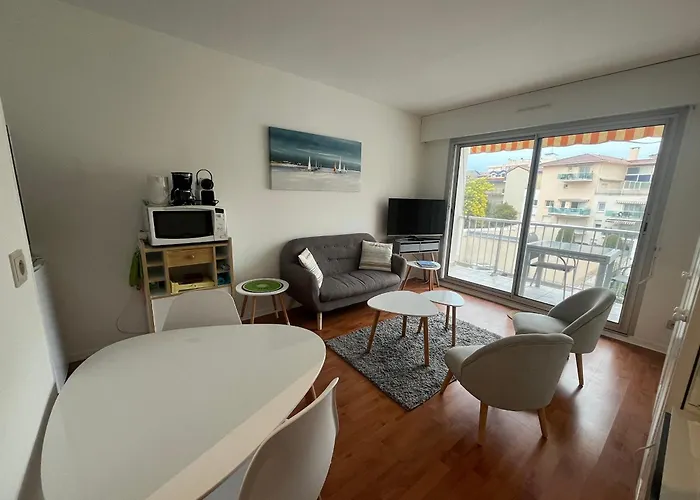 24m² Au Centre D'arcachon, Proche Gare Et Plage, Balcon Sud - Fr-1-374-104 * 아르카숑